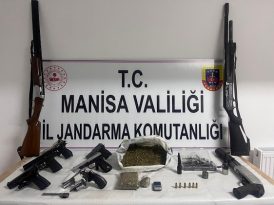 Hatun Mahallesinde Ruhsatsız Silah ve Uyuşturucu ele geçirildi