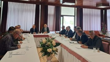 OSB heyeti toplandı