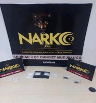 Durdurulan araçta uyuşturucu çıktı