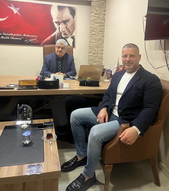 Girginler, Ayan ile buluştu