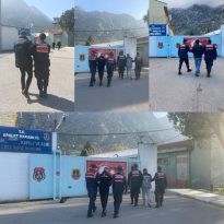 Manisa jandarma Ekipleri tarafından aranan 10 şahıs yakalandı