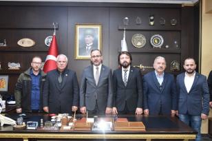 Bakan Kasapoğlu’ndan Soma Belediyesini ziyaret