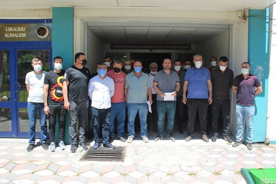 “8 yıldır mücadele eden bu emekçilere yapılan haksızlıktır”