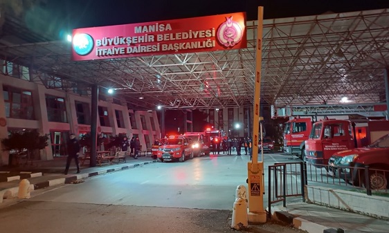 Manisa’dan onlarca ekip deprem bölgesinde