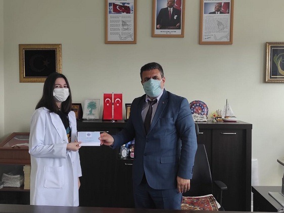 1.lik ödülünü Öztürk’ün elinden aldı